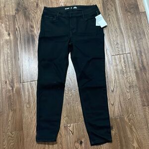 NWT Old Navy mid rise rockstar super skinny black jeans. Sz 10P